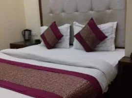 Saffron Inn-Near New Delhi Railway Station