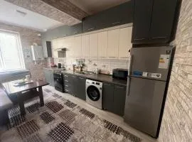 Уютная 2-х комнатная квартира 82м2 в Центре города!