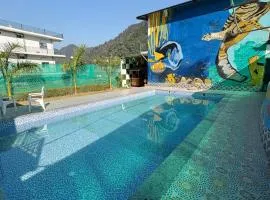 Qcent Bairagarh Resort Rishikesh