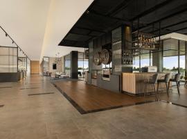 Four Points by Sheraton Pontianak, spa hotel in Sungaidurian
