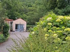 Jardin Fleuri - Proche Foix