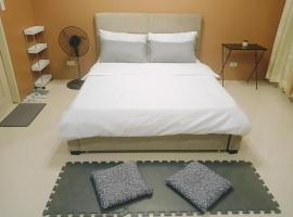 XYz's Condo, acomoda&ccedil;&atilde;o em condom&iacute;nio em Sampong