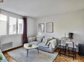 Chaleureux T2 à 15 min de Lyon