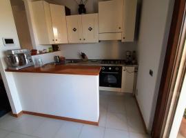 La casa sul lago dorato, hotel in Magione