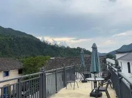 Tonglu Hemingge Homestay