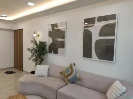 Delphi 2BHK - Calm Comfort Minutes from BKC