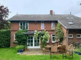 Artist Apartment At Aukrug Nature Park