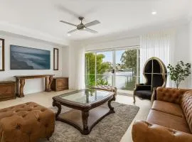 Creekside Manor - Spacious | Nature & Serenity - Holiday Home