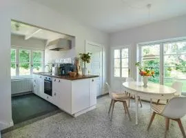 Künstlerisches Atelierhaus Im Naturpark Aukrug