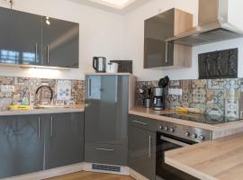 Kara Ben Nemsi, hotel en Ilmmünster