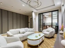 Kazakhstan Residense 178 by Royal Rentals