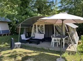 Camping Le Clou-Lodge de Luxe