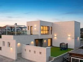 끌리몽드 풀빌라 울산점