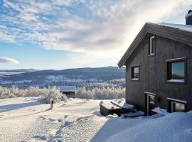 Simple Cabin Life In This Nature Cabin, hotel in Uvdal