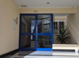 Apartamentos Vista Mar, hotel v destinaci Armação de Pêra