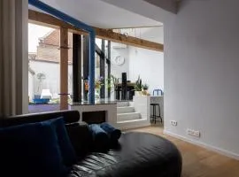 Townhouse Tongeren Center 275m2, 10p - Featured in Designbook