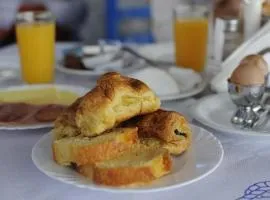 Deluxe Apartment - Vlichada Beach