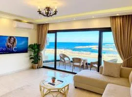 ALEX HOMES - Gleem Luxury Apartments with Direct Sea View