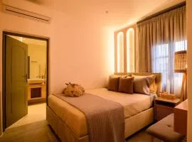 Themis Coddess Cave Suites