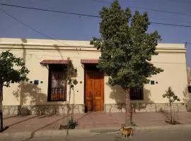 Hostal Dña Tinogasta Casa de Adobe