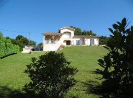 Appartement au calme dans villa proche de Vienne, hotel in Estrablin