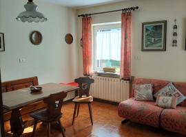 Appartamento l'angelo, hotelli kohteessa Predazzo