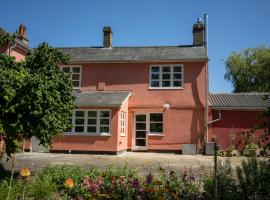 The Manor Dairy, khách sạn ở Sandy