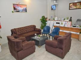 Hotel Sai Palace, hotel in Masodha