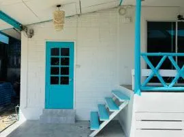 Dream Villa Beachfront Sunset