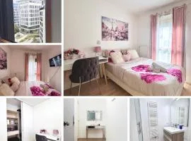 chambre avec salle de bain privée au cœur de La Défense