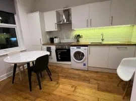 Cozy 1 Bed City Escape