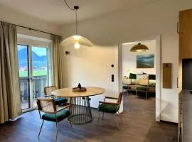 Strumpfburg by Dollop Living