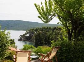 Lithea Villas and Studios by the Sea