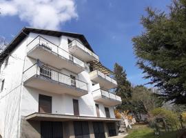 La Maison d'la Brumatera , ALLOGGIO CON 2 CAMERE DA LETTO E VISTA, hotel i Rubiana