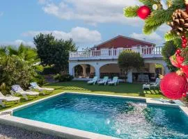 Fidalsa Divine Hiding