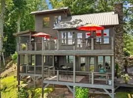 The Owl's Peak a Relaxing Smoky Mountain Escape