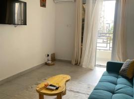 Keur back to teranga Cozy F2 calme aux Mamelles, apartmán v destinaci Darou Rhamane
