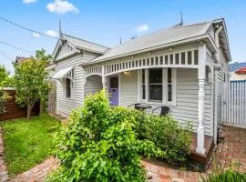 Cosy Yarraville Home