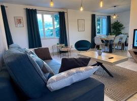 Trois pièces vue campagne à Bâlines, Hotel in Balines