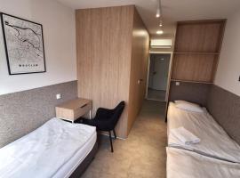 Strzelnica Comfort, hotel in Wrocław
