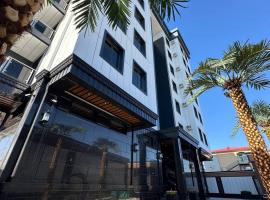 Family House Hotel, Hotel in Qarshi