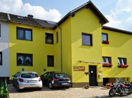 Pension Andrea, hotel in Lugau