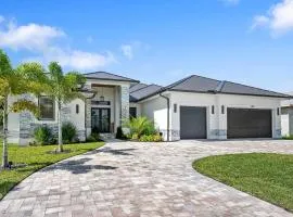 Bluewater- 4 bedroom, 4 bath luxury Villa - Vesteva