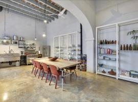 Luxury Home - Rooftop Garden - Heart of Old San Juan，位于圣胡安的豪华酒店