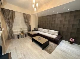 Apartment, 5 minutes from the Christmas market, hotel v destinaci Craiova