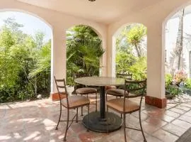 Serene Private Suite Patio Upscale Berkeley
