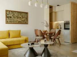 LALA & DAUGHTERS Apartment