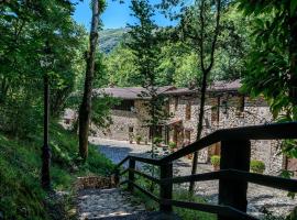 Complejo Rural La Tahona De Besnes, hotel v destinaci Alles