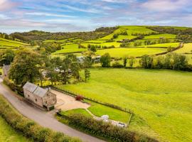 Waun Yscir Rural escape in the Brecon Beacons, hotel en Brecon