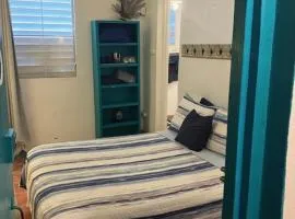 Trade Winds Restaurant & Guest House